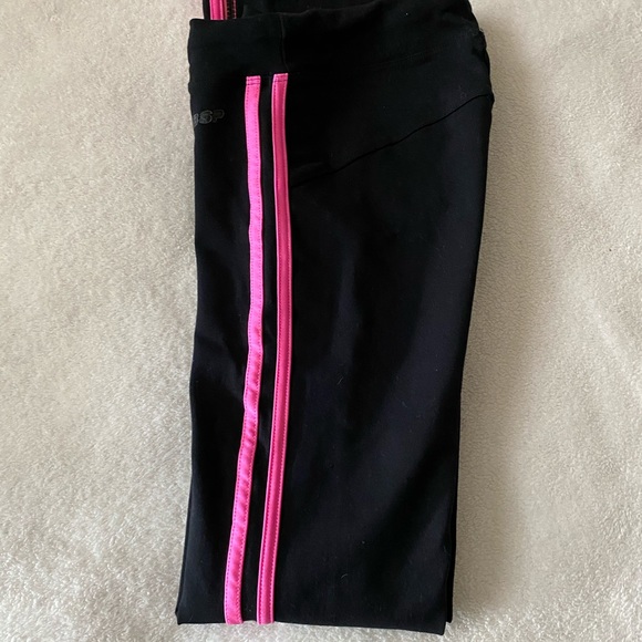2 Bebe/ PH8 and Bebe sport workout pants. 2 items - Picture 2 of 13